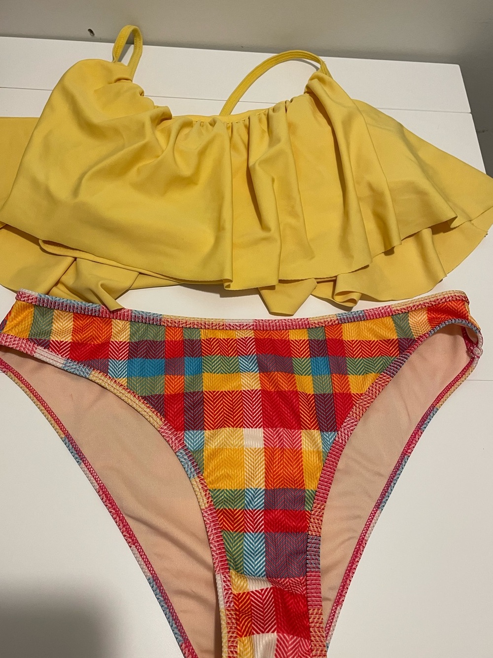 Unbranded Size Medium Ruffle Bikini Top Yellow & Red Plaid Bikini Bottoms Set